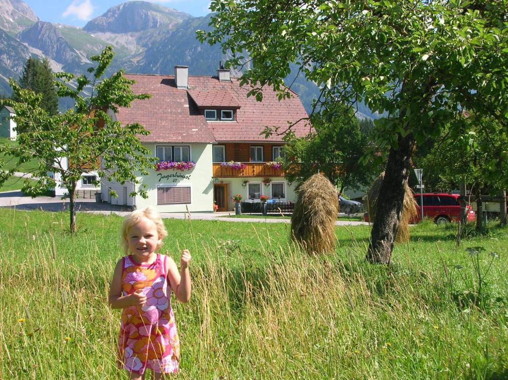 Jagerhaeusl Bed & Breakfast Ramsau am Dachstein Exterior photo